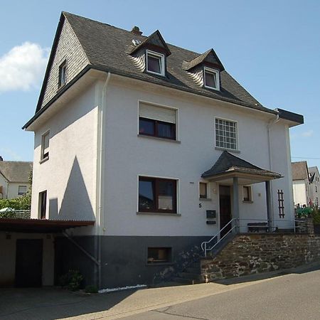 Niederburger Herberge Exterior foto